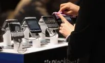 Troubled RIM Hangs Hopes on BlackBerry 10