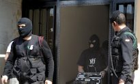 Spain Arrests Three in Terror Plot