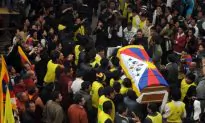 Two Tibetans Set Themselves on Fire in Lhasa