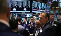 US Stocks Soaring on New Hopes of Stimuli