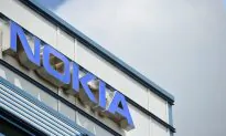 Nokia Reports Q2 Loss, Puts Hopes on Windows-Based Phone