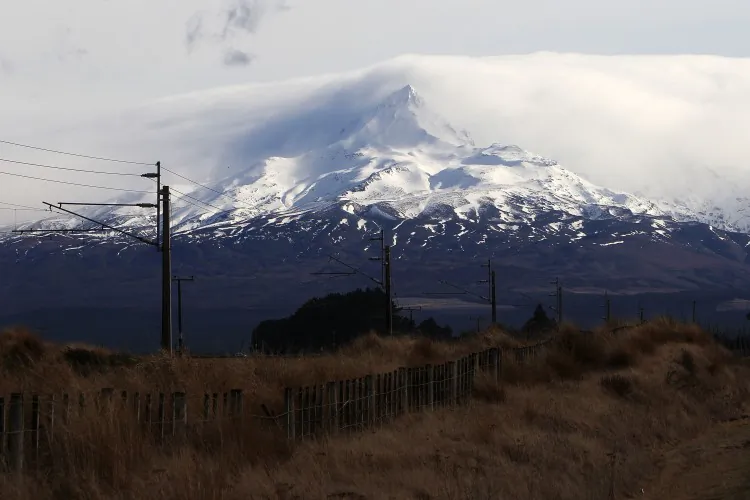 Mt Tongariro has erupted for the first time in over 100 years on August 7, 2012 in Tongariro National Park, New Zealand. (Hagen Hopkins/Getty Images)