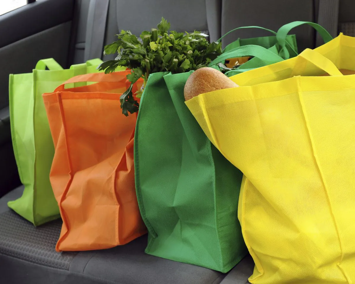 "If you do something good, there have been lab studies showing that you will reward yourself, even if the reward is not related to the good act," says Bryan Bollinger. (McIninch/iStock)