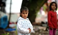 France Breaks Down Roma Camps, Deports 240