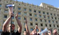 Georgia Deploys Police to Prisons Over Video