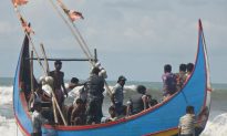 Refugee Boat Capsizes Off Bangladesh