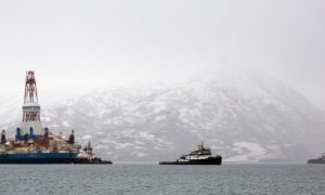 Shell Suspends Arctic Drilling Amid Safety Concerns