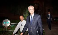 India Orders Stay on Italian Ambassador