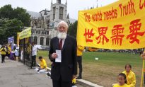Persecuted for Sixteen Years, Meditators in London Call for Justice