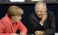 German Lawmakers Vote on Holding Bailout Talks With Greece