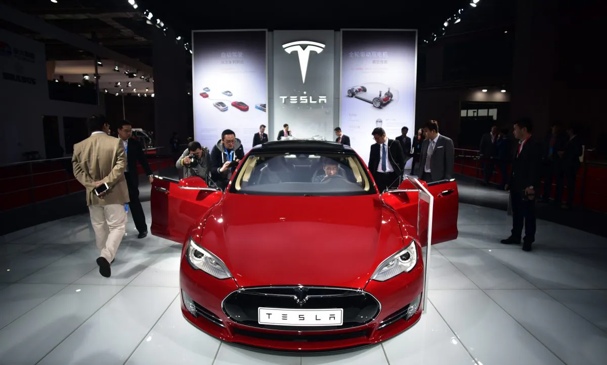 A Tesla Model S P85d car is displayed at the 16th Shanghai International Automobile Industry Exhibition in Shanghai on April 20, 2015. (Johannes Eisele/AFP/Getty Images)