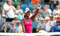 Sloane Stephens Passes Test, Advances at US Open