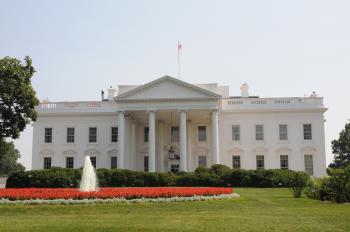 The Obama administration announced a long-term cloud computing policy that aims to reduce the impact of governmental computing systems on the environment. (The Epoch Times)