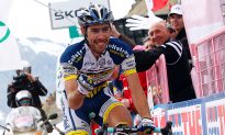 De Gendt Wins Giro d’Italia Stage 20, Tightens Fight for Overall Win