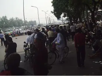 On Pelosi’s Arrival Thousands Protest Chinese Regime