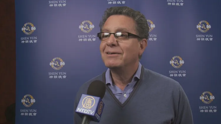 Larbi Rimiki, Press and Culture Attaché of the Morrocan Embassy after seeing Shen Yun at London Coliseum. (Courtesy of NTD Television)