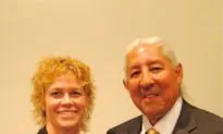 Tribal Chief Impressed With Shen Yun in Tulsa