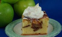 Harvest Apple Cake