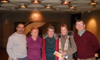 Family of China Travellers Enjoys Communist-Free Shen Yun