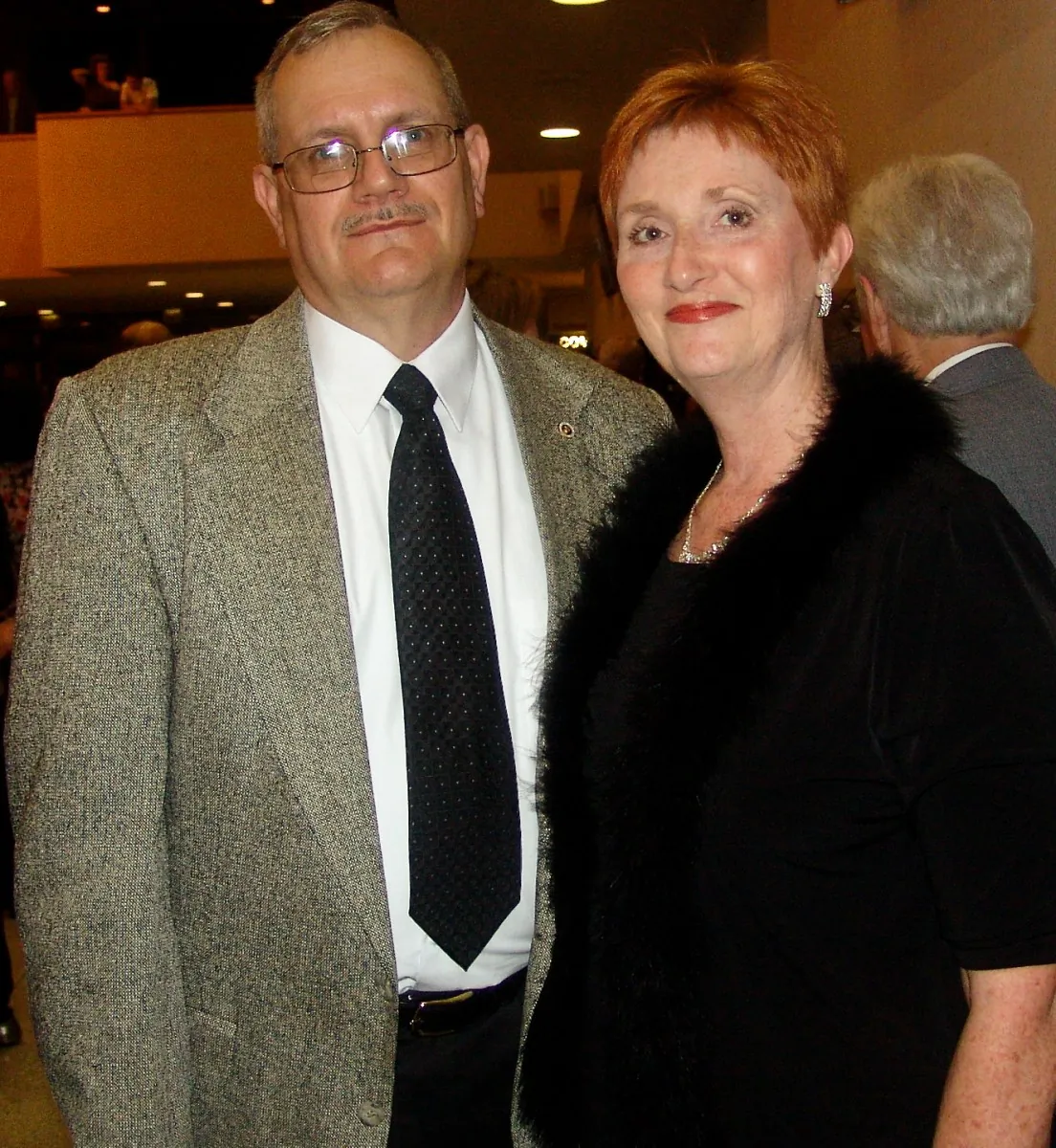 Donald Baumbach and Debbie Kisius attend Shen Yun Performing Arts In Toledo. (Charlie Lu/The Epoch Times)