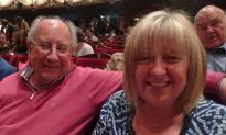 London Audience Gives Shen Yun 5 Stars