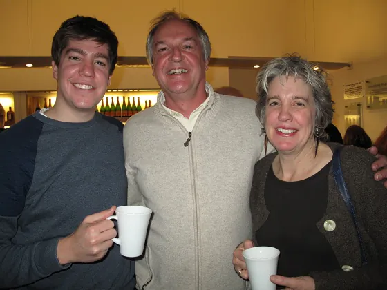 Unilever CEO Paul Polman (C) with his wife, Kim (R) and son (L). (SOH Radio Network)