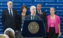 Bloomberg Touts School Salad Bars, Rising Graduation Rate