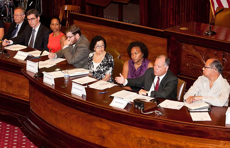 Jerry G. Vattamala, Asian American Legal Defense and Education Fund staff attorney, at the Districting Commission Hearing Tuesday at City Hall.(Amal Chen/The Epoch Times)