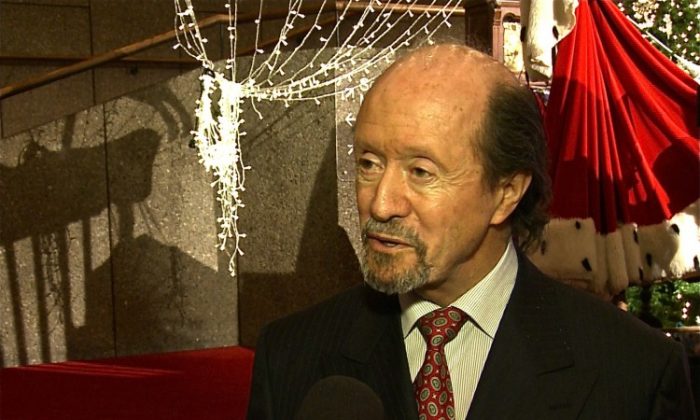 Former diplomat Brian McAdam shares his joy at the revival of Chinese culture as seen in Shen Yun after taking in the show for the seventh time at the National Arts Centre in Ottawa, Dec 29, 2012. (Courtesy of NTD Television)