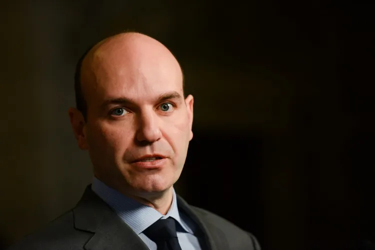 NDP House Leader Nathan Cullen tells reporters about the NDP’s motion to increase the powers of the Speaker of the House of Commons during a press conference on Parliament Hill Jan. 29, 2013. (Matthew Little/The Epoch Times)