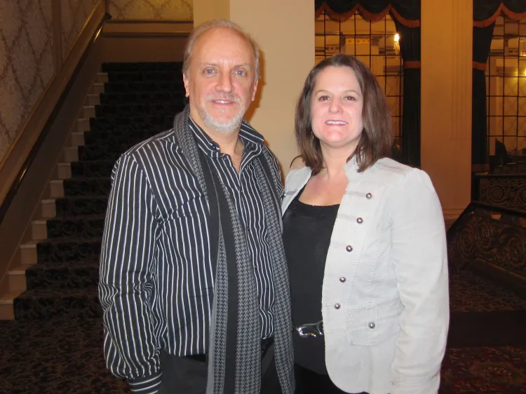 Doug Hammond and Heather Burns enjoy an evening with Shen Yun Performing Arts at The Hanover Theatre for the Performing Arts. (Leo Liu/The Epoch Times)