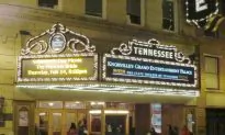 Audience Member Sees Hope Through Shen Yun