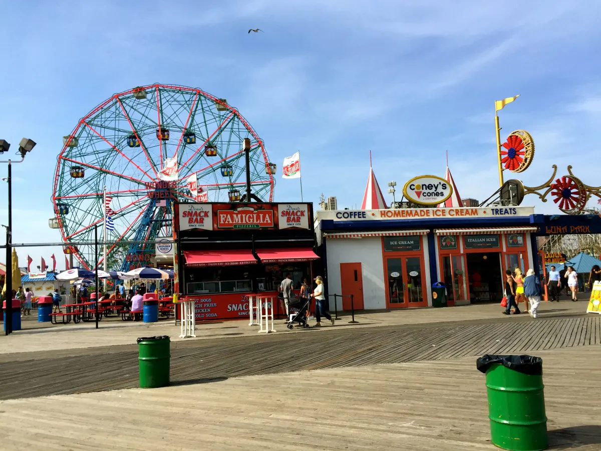 Coney Island (Chelsea Scarnegie)