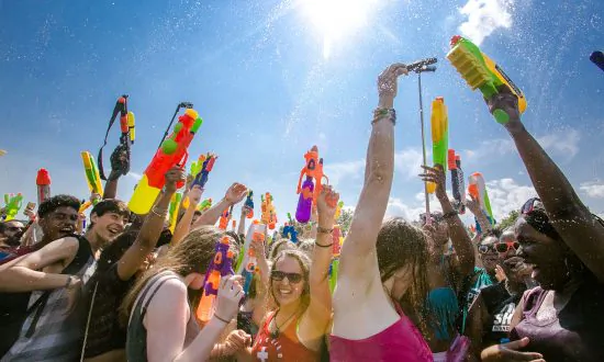 Thousands Flood Central Park in Super-Fun Waterfight NYC 2015 (+ Photos)