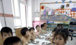 Over 200 Kindergarten Children Suffer from Swollen Intestines