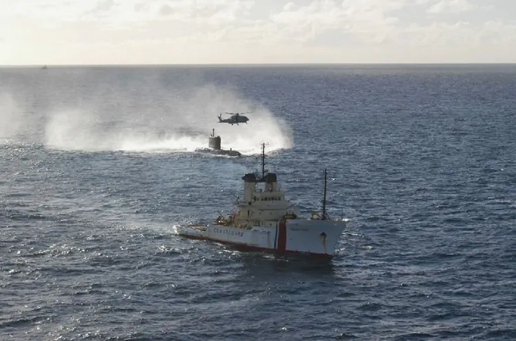 The HMS Montrose in October 2004. (Photo by the RAF via Getty Images)