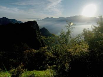 CHIAYI, TAIWAN: The sunrise over Taiwan's most famous tourist spot, Alishan. (Sam Yeh/Getty Images) CHIAYI, TAIWAN: The sunrise over Taiwan's most famous tourist spot, Alishan. (Sam Yeh/Getty Images)