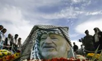 Palestinian PM Abbas Suggests Arafat Death Investigation