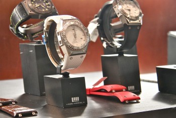 The White Watch by Linde Werdelin, as displayed at L'oro Jewellery in Vaughan Mills, Toronto, was the first women's watch to be added to the collection. There are only 51 Linde Werdelin white watches in the world. (Kristina Skorbach/The Epoch Times) The White Watch by Linde Werdelin, as displayed at L'oro Jewellery in Vaughan Mills, Toronto, was the first women's watch to be added to the collection. There are only 51 Linde Werdelin white watches in the world. (Kristina Skorbach/The Epoch Times)