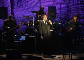 Spanish singer Julio Iglesias performs on stage during a concert in downtown Beirut in 2009. (RAMZI HAIDAR/AFP/Getty Images)