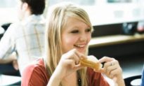 Adolescent Mental Health Linked With Diet