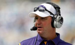 Skip Hotlz Leaving Pirates for South Florida Bulls