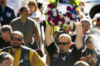 The 9th annual 9/11 commemoration at Zuccotti Park near Ground Zero on Sept. 11, 2010. (Henry Lam/The Epoch Times) The 9th annual 9/11 commemoration at Zuccotti Park near Ground Zero on Sept. 11, 2010. (Henry Lam/The Epoch Times)