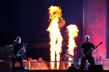 Chad Kroeger (L) and Ryan Peake of Nickelback perform during the Closing Ceremony. (Cameron Spencer/Getty Images) Chad Kroeger (L) and Ryan Peake of Nickelback perform during the Closing Ceremony. (Cameron Spencer/Getty Images)