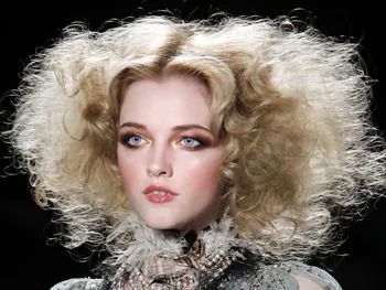 Fashion Week Ready-to-Wear Comes to Paris