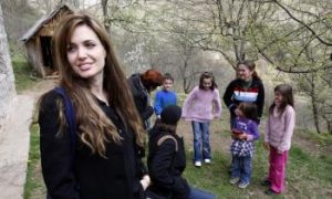 Angelina Jolie to Shoot Bosnian War Love Story
