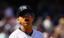 Reds Rally Past Yankees in Rubber Match