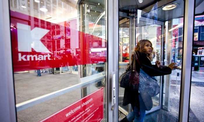 Kmart shoppers enter the 34th Street and 7th Avenue location in New York. Low holiday sales forced Sears Holdings to close 100 to 120 Sears and Kmart stores across the U.S. (Amal Chen/The Epoch Times)
