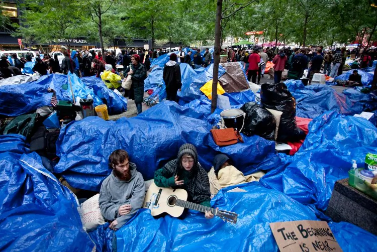 Members of the Occupy Wall Street movement in Zuccotti Park in Manhattan on Oct. 11. (Amal Chen/The Epoch Times)