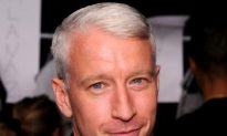 Anderson Cooper Honored by WWO